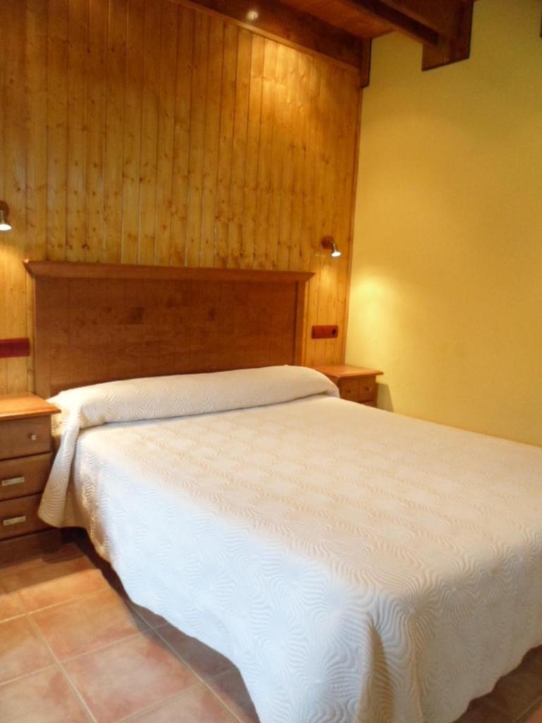 Hotel Sarao Escarrilla Buitenkant foto
