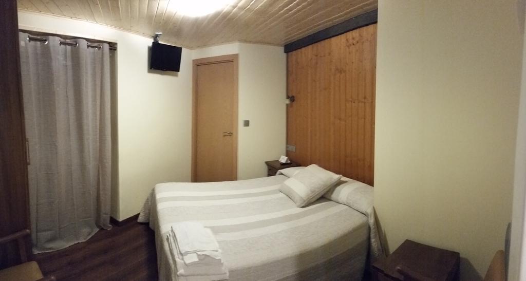 Hotel Sarao Escarrilla Buitenkant foto